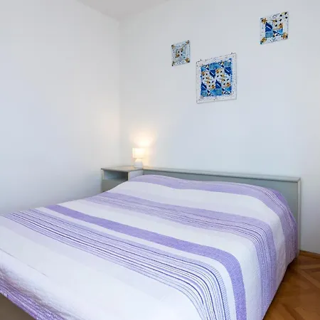 アパート Apartman Niko